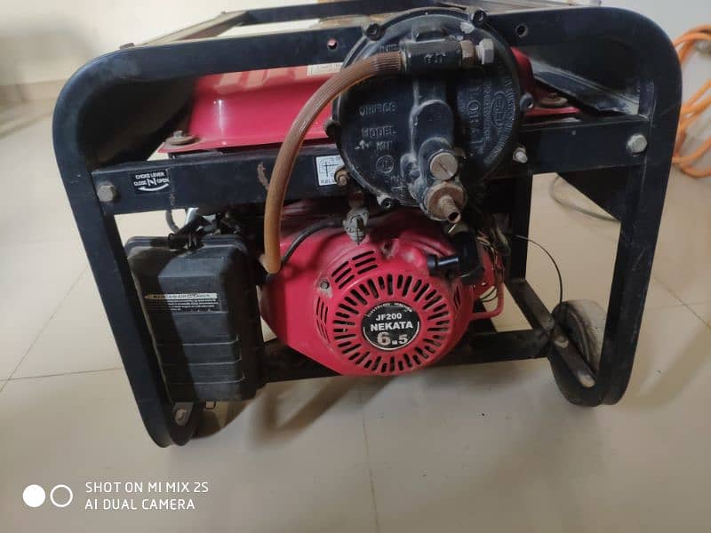 Nekta 3KV generator in a very good condition 4