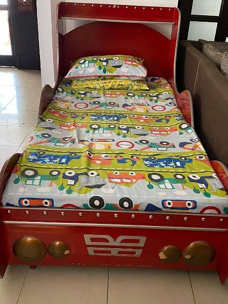 kids car bed 1