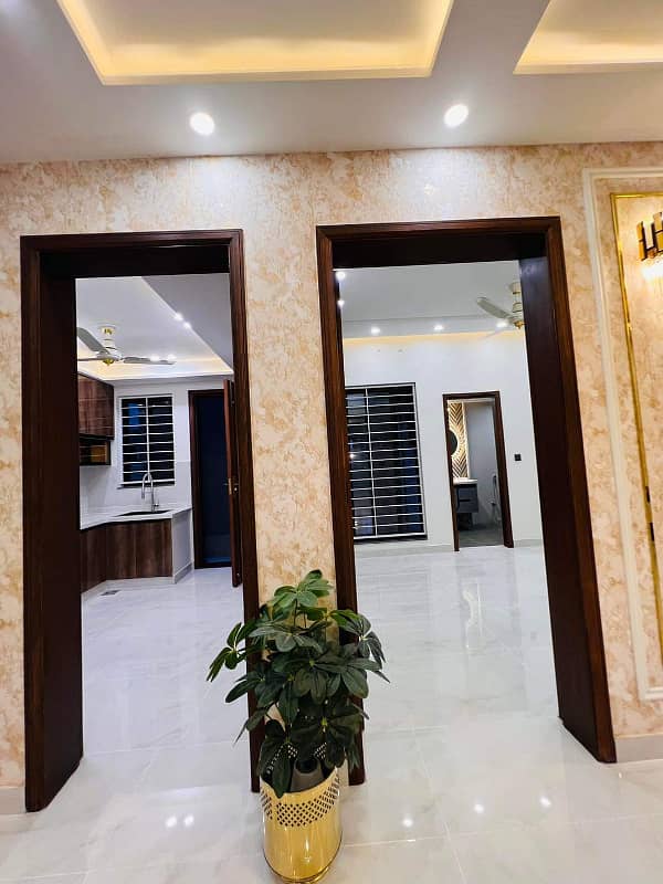 Luxurious Designer 5 Marla brand new House For Sale in Bahria Town Lahore 6