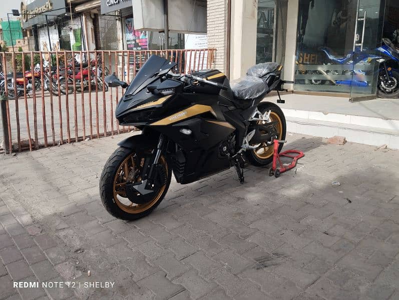 Yamaha R3 replica 400cc 7