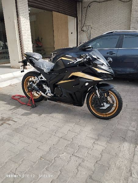 Yamaha R3 replica 400cc 9