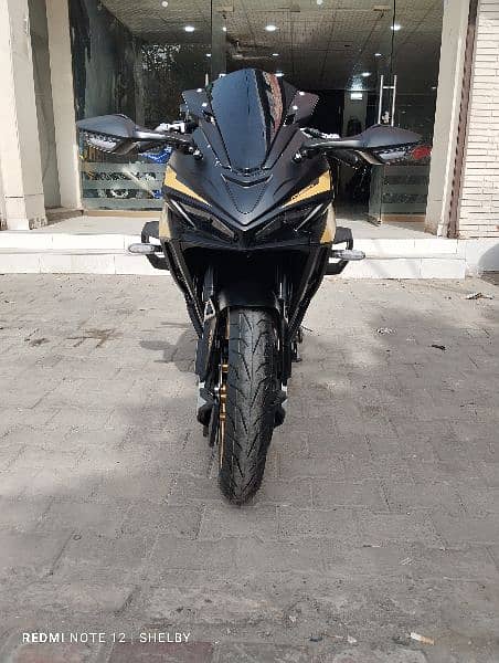 Yamaha R3 replica 400cc 12