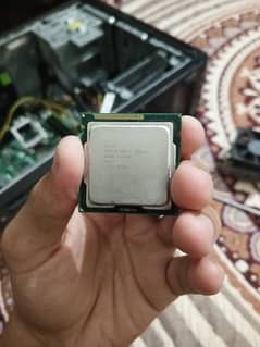 intel-i7 2600 processor condition 10/9 barely used
