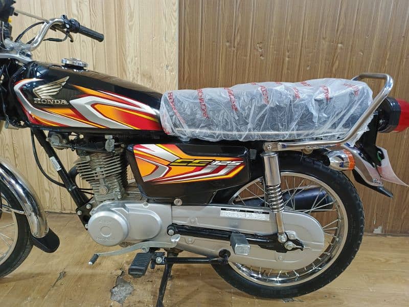 HONDA CG125 MODEL 2022 3