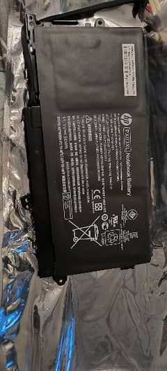 HP Laptop Battery (PX03XL)