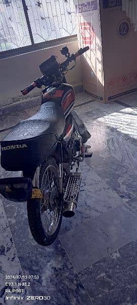 honda cd 70 full decorated bike like a cafe racer 2