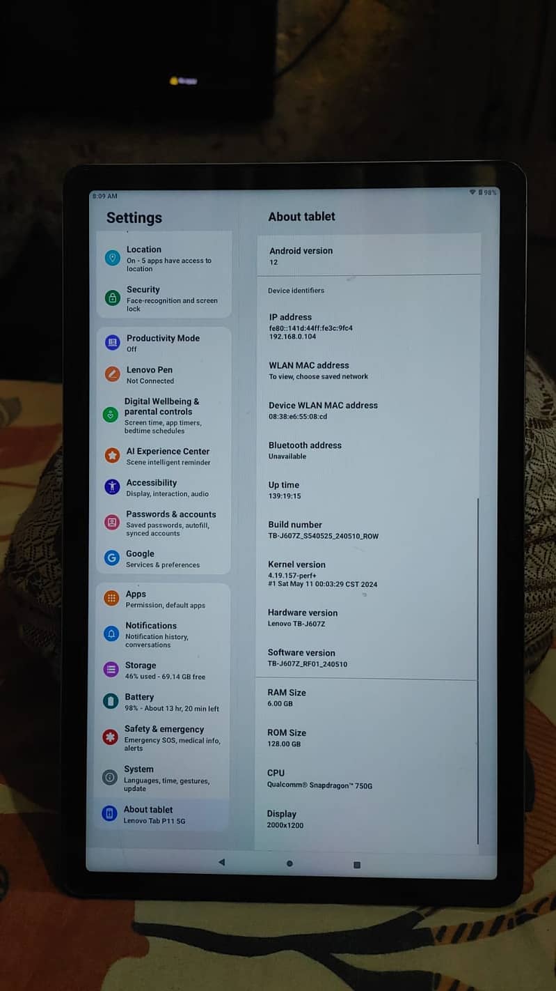 Lenovo P11 5G Tablet 0