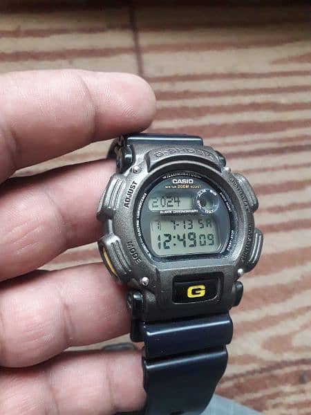 Casio G Shock DW 9050 11