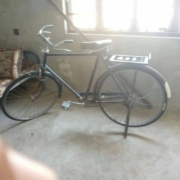 bycycle sohrab 24inch for urgent sale Rs. 12000 hazar ki. 2