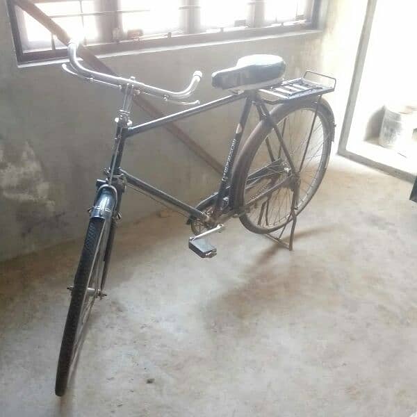 bycycle sohrab 24inch for urgent sale Rs. 12000 hazar ki. 4