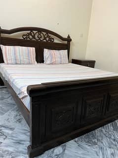 Very good quality wooden king sized bed set