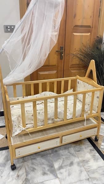 junior baby cot 4