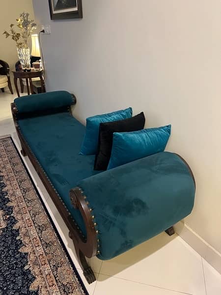 greenish blue Dewan with cushions 3