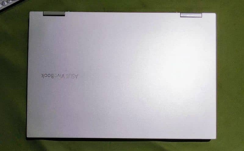 Asus Vivobook Flip 14 Core i5 11th Gen 4 GB graphics card 17