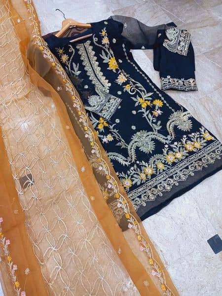 Full Embroiderd Shirt With Emb Dupatta 3pcs 5