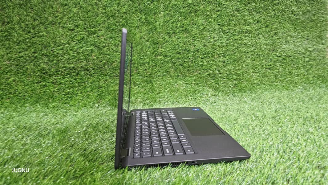 Dell Latitude 7430 Laptop, Corei7 12th Gen 1