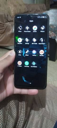 10 by 10 condition infinix hot 8 lite