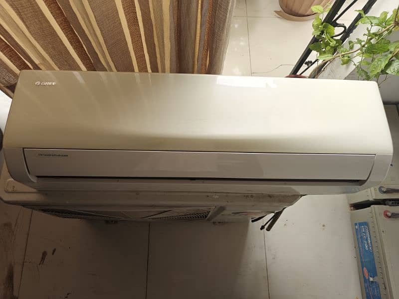 Gree 1.5 Ton Inverter Split AC 1