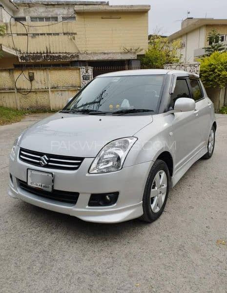 Suzuki Swift 2015 DLX 1.3 0