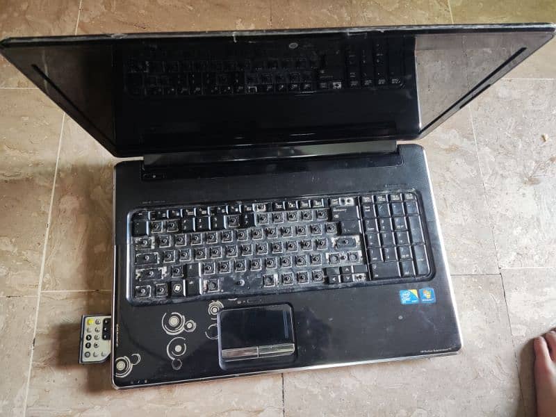 HP Pavilion 2277CL Core 2 Duo 6GB Ram 500GB Hard 2GB ATI 3D Graphics 6