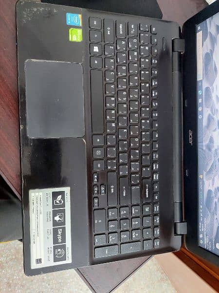 Acer Aspire E 15 Core i5 0