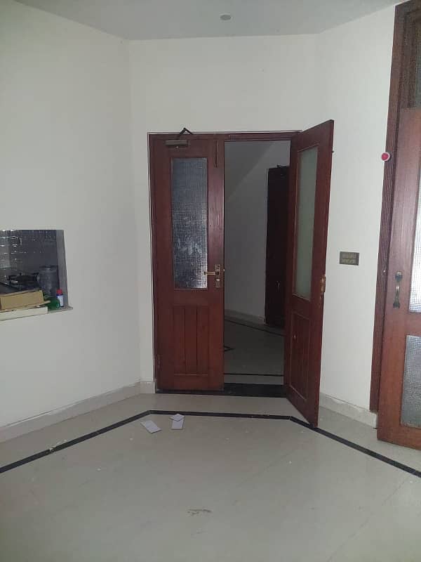 8 Marla House For Rent | Umer Block |Bahria Town Lahore 6