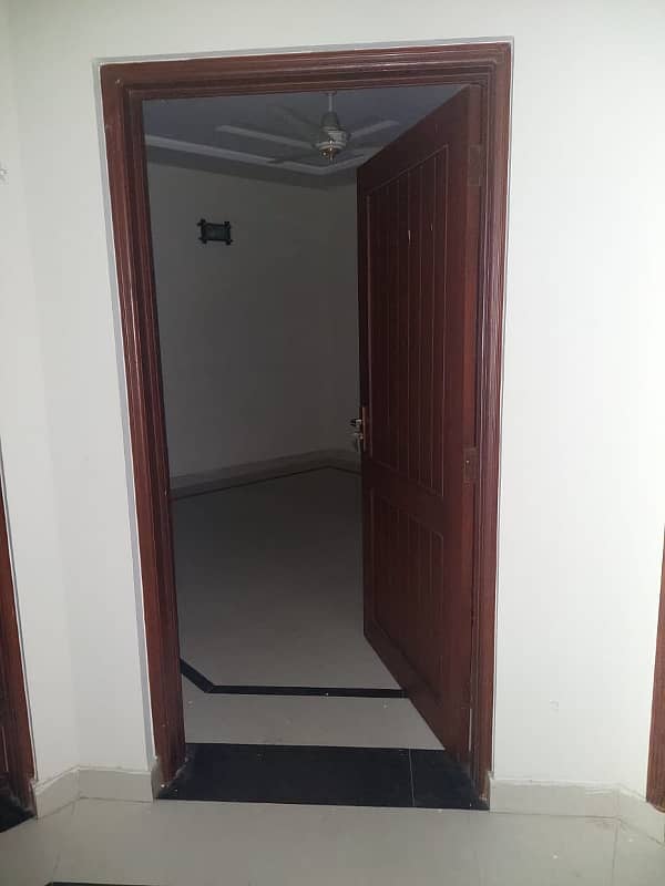 8 Marla House For Rent | Umer Block |Bahria Town Lahore 7