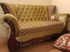 slightly used sofa set