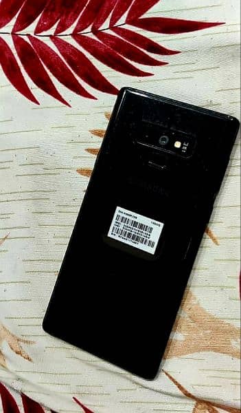 Samsung Galaxy Note 9 128/6 GB 9/10 PTA Approved 1