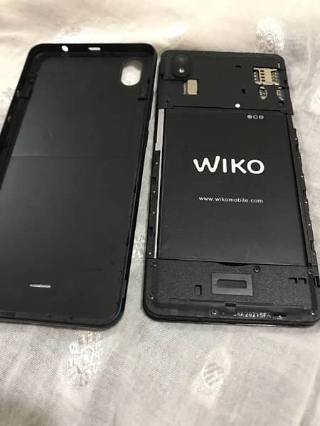 Wiko Y61 4