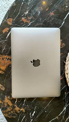Macbook 12 inch Retina 2017 8/256gb
