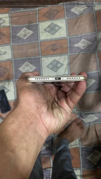 Iphone 7 plus non pta 3