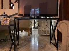 Wrought iron Table / TV rack