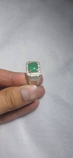 emerald ring for sale