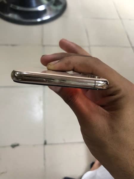 iPhone XS 256gb non pta 4