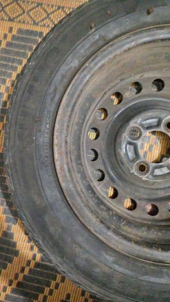 One Rim 13 inch with Tyre Stepney (Read Add) 5