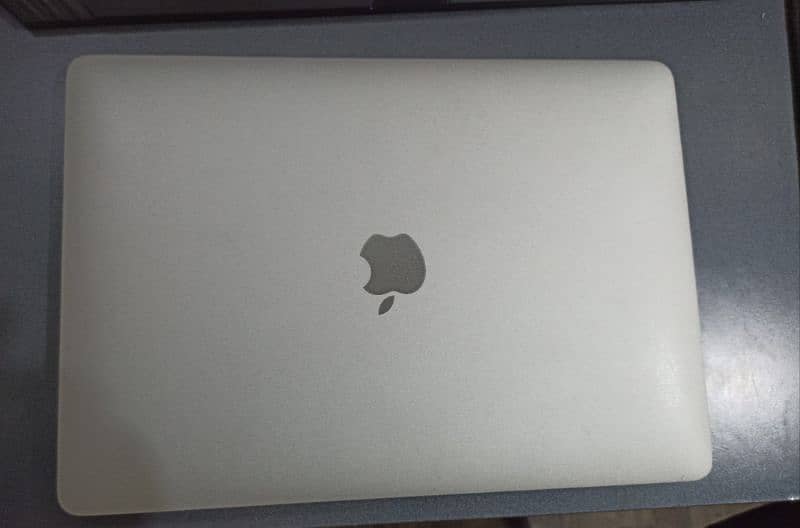 Macbook Pro 2019 urgent for Sell 3