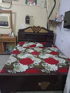 wooden Double Bed with matress.