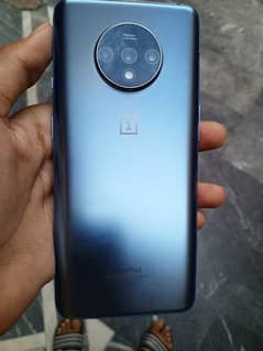 OnePlus 7T with charger 10/10  just a scratch in back 03258143089