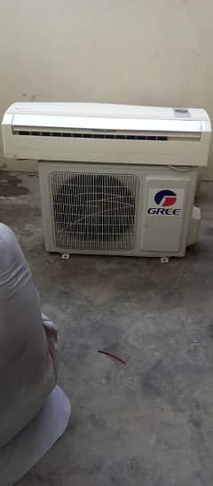 Gree 1.5 ton ac for Sale