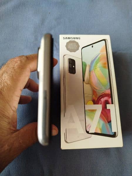 Samsung galaxy A71 8