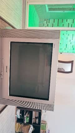 ORIGINAL SONY TRINITRON COLOUR TV KV-HW212M80.