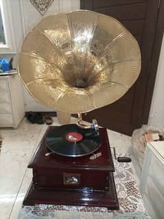 Gramophone with Golden Horn to Play 78 RPM Records. Video Available