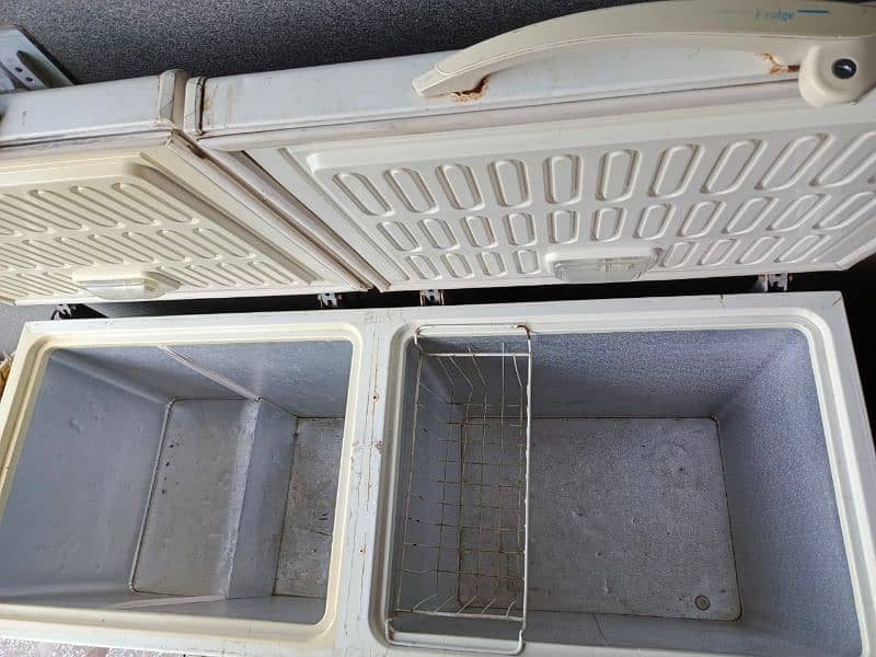 waves freezer double door with perfect condition. 7