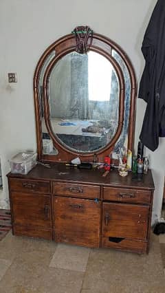 dressing table