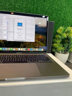 macbook Pro M1 13.6 inches 16 gb ram 1tb Ssd