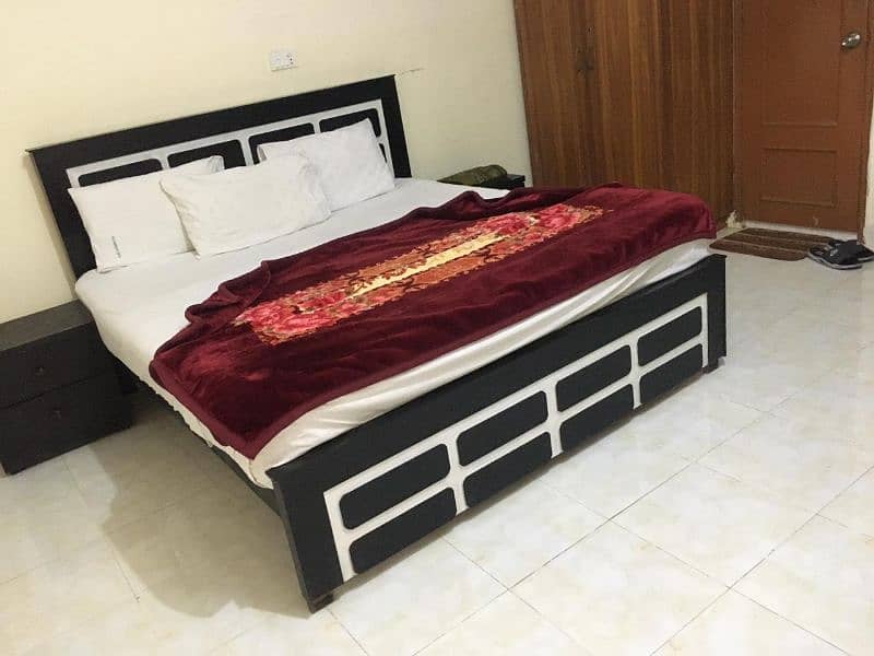 Guste HOUSE Islamabad Room available 3