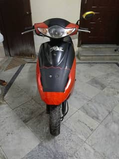 honda dew scooty