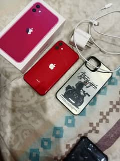 I phone 11 water pack Jv 128 Gb 4 month sim time with box charger