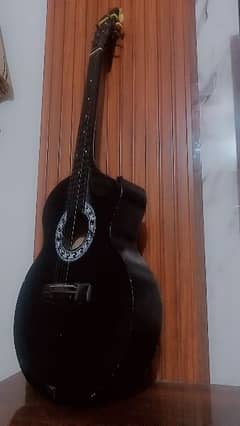Guitar in excellent condition and in stylish design